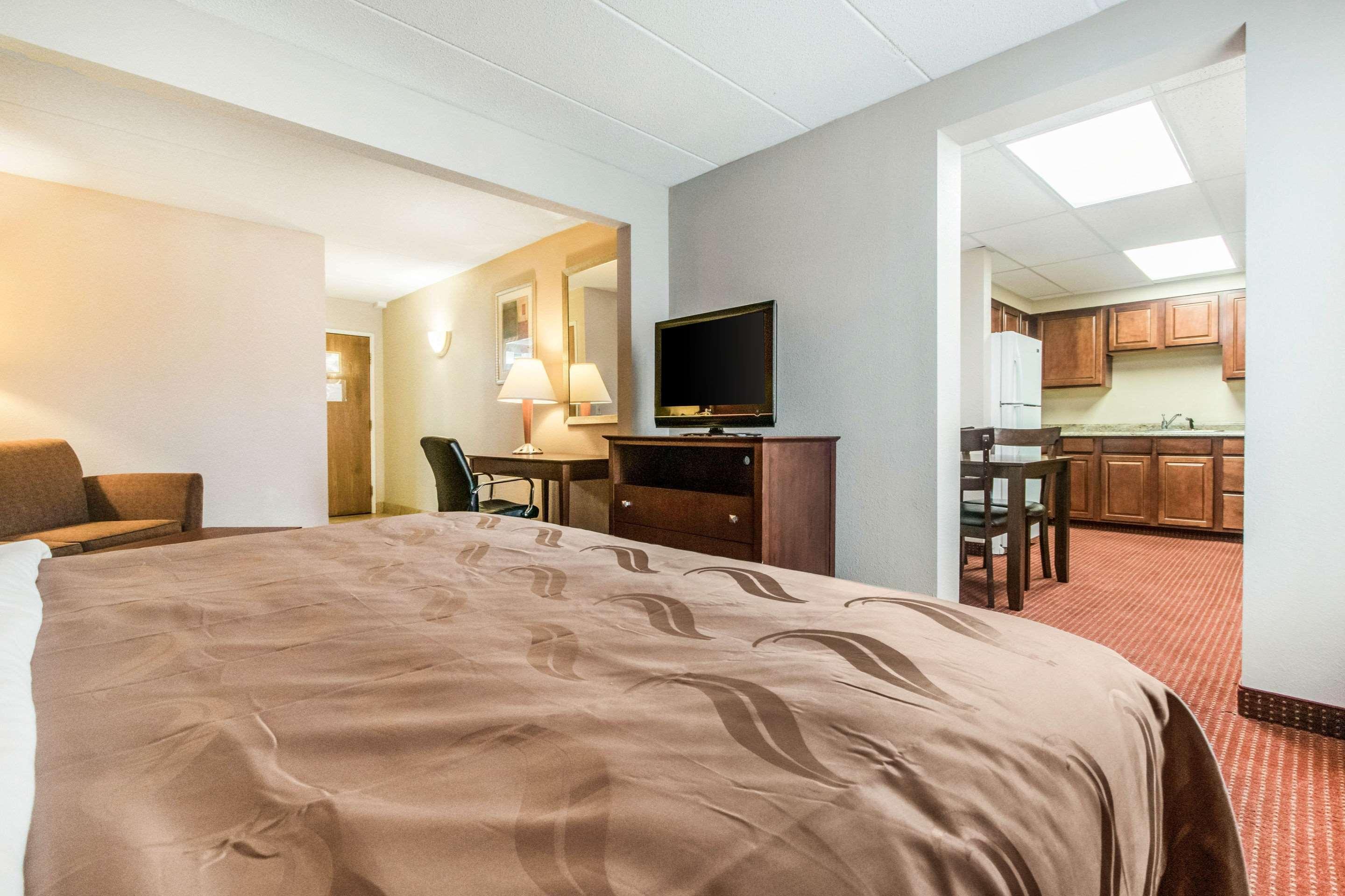Holiday Inn Express Cincinnati-ローレンスバーグ エクステリア 写真
